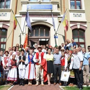 Фолклорен ансамбъл „Ситница“ от Монтана спечели награда от фестивал в Румъния