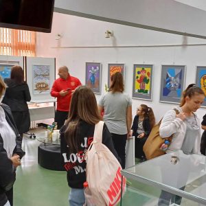 Изложба на ученици от творческо ателие РИСУВАЛНА, с ръководител Светослава Михайлова