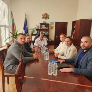 Областният управител проведе среща с депутат от ПП-ДБ и кандидати за кметове от коалицията
